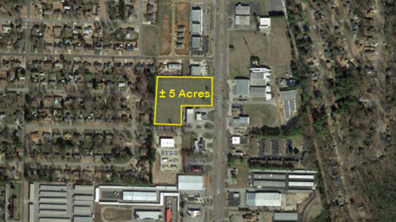 11560 South Memorial Parkway, Huntsville, AL 35803