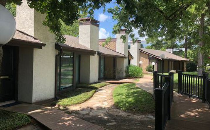 Pictures of Mixed Use, Office property located at 14339 Torrey Chase Blvd, Houston, TX 77014 for sales - image #1