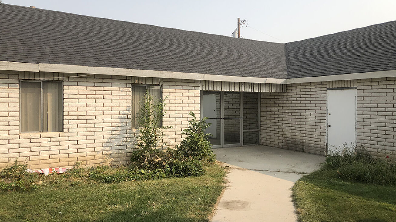 407 W Owyhee Ave, Homedale, ID 83628