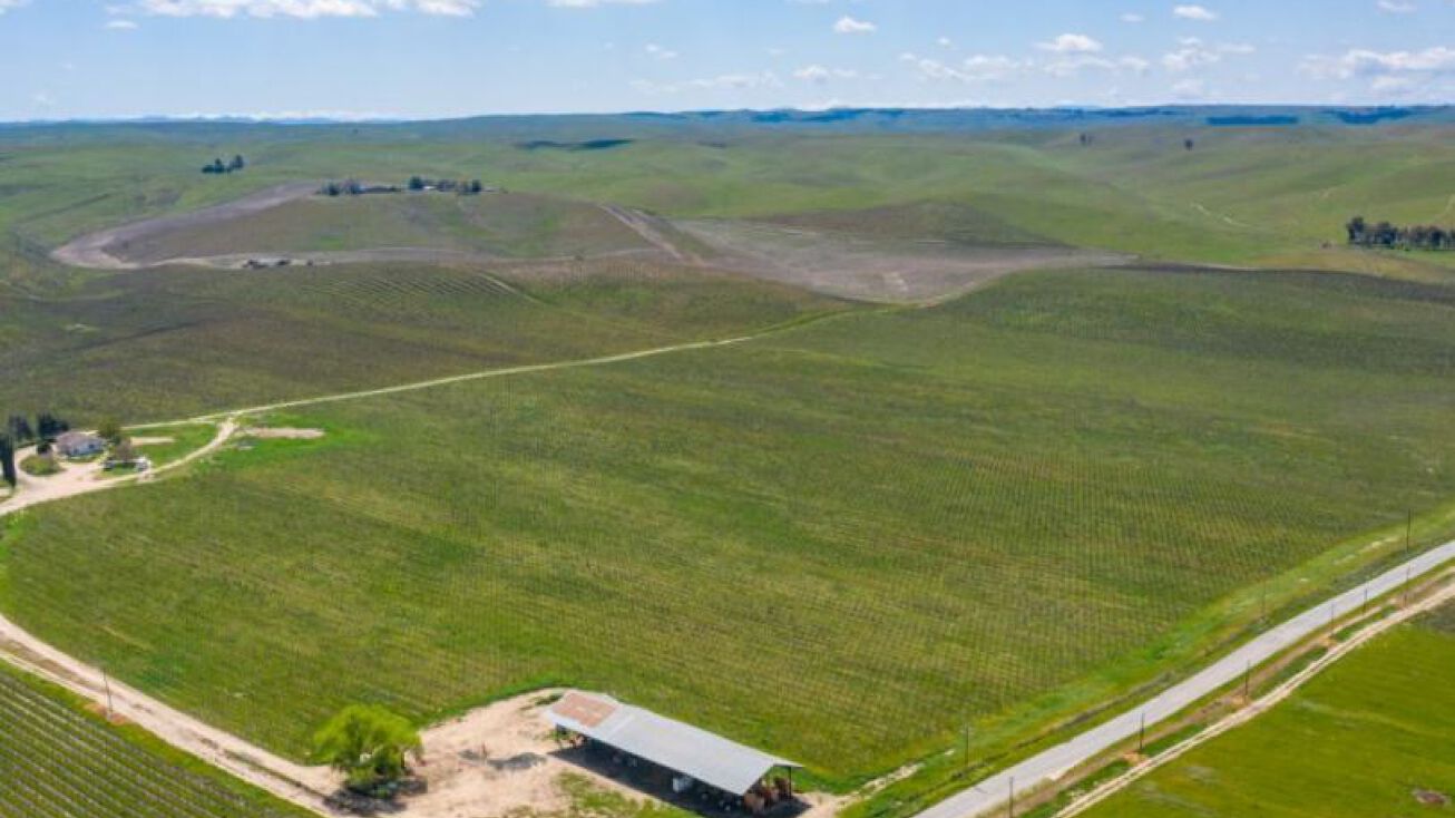 3155 Truesdale Rd, Shandon, CA 93461