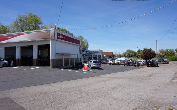 Pictures of Retail property located at 1850 West 4100 South, West Valley City, UT 84119 for comps - image #1