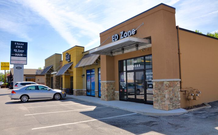 Pictures of Retail property located at 2300 Industrial Hwy, York, PA 17402 for comps - image #1