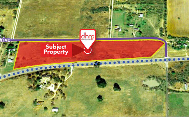 Pictures of Land property located at Loop 1604 & Curran Dr, Von Ormy, TX 78073 for sales - image #1