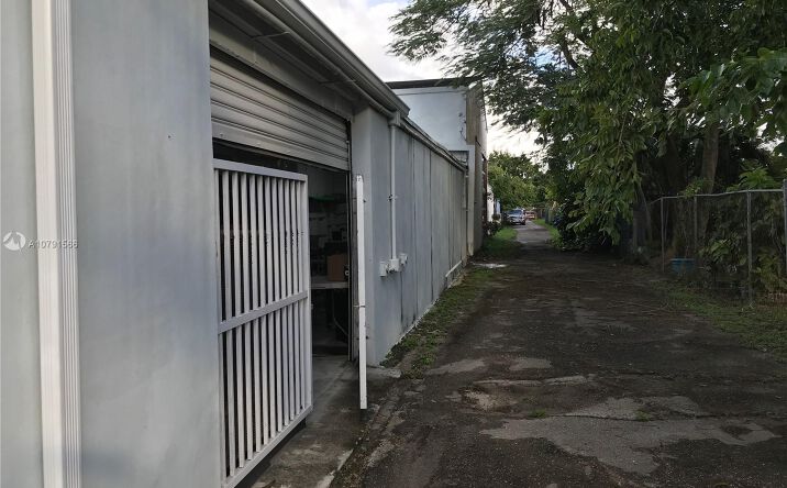 Pictures of Industrial, Special Purpose property located at 1628 NW 28th St, Miami, FL 33142 for sales - image #1