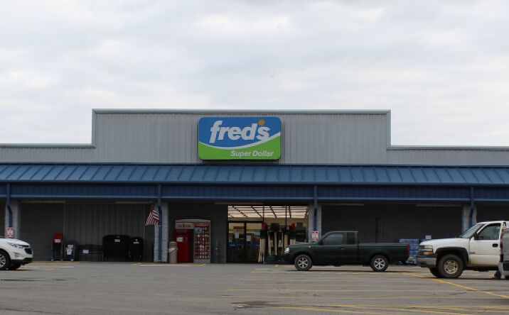 Pictures of Retail property located at 15710 Arch Street Pike, Little Rock, AR 72206 for comps - image #1