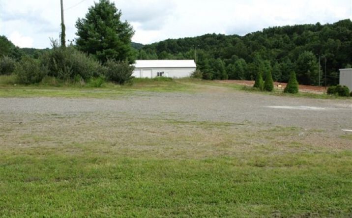 Pictures of Land property located at 1021 E Stuart Dr, Galax, VA 24333 for sales - image #1