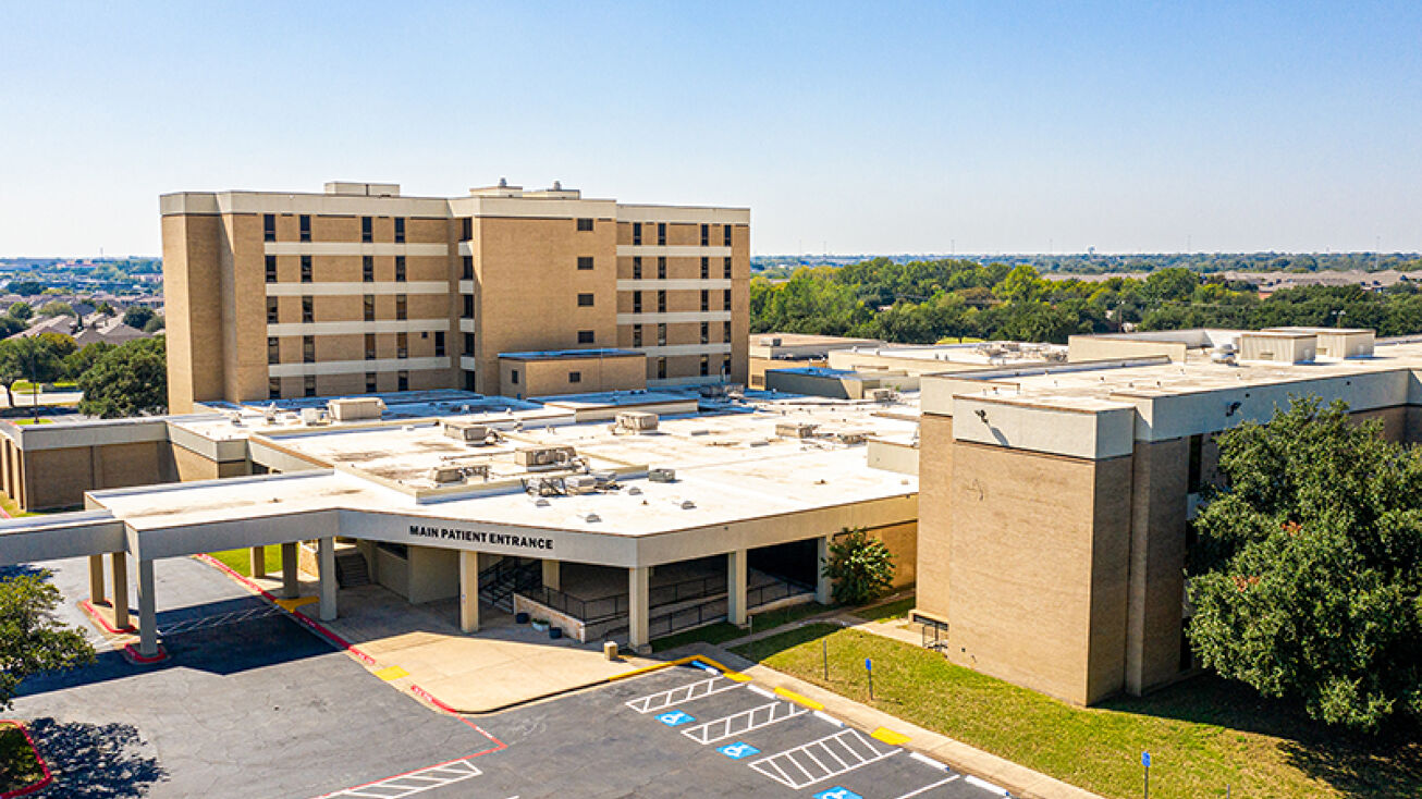 2709 Hospital Blvd, Grand Prairie, TX 75051 Office Property for Sale