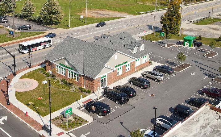 Pictures of Retail property located at 4015 Erie St, Kirtland, OH 44094 for comps - image #1