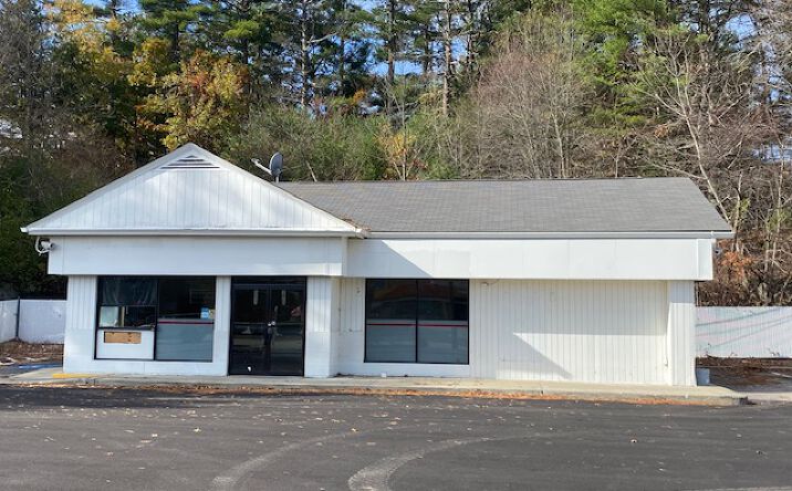 Pictures of Retail, Office property located at 95 Nooseneck Hill Rd, West Greenwich, RI 02817 for sales - image #1