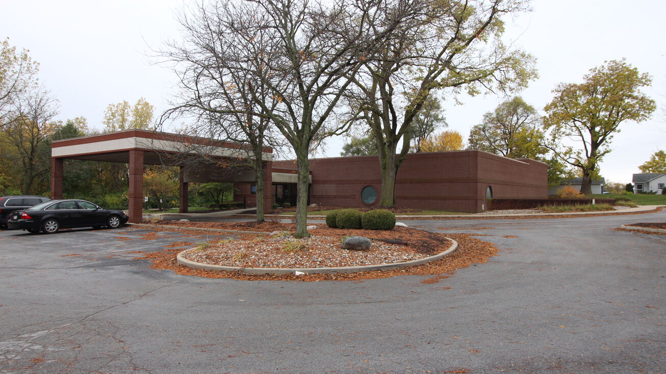 2520 Lake Ave, Fort Wayne, IN 46805 Office Property for Sale
