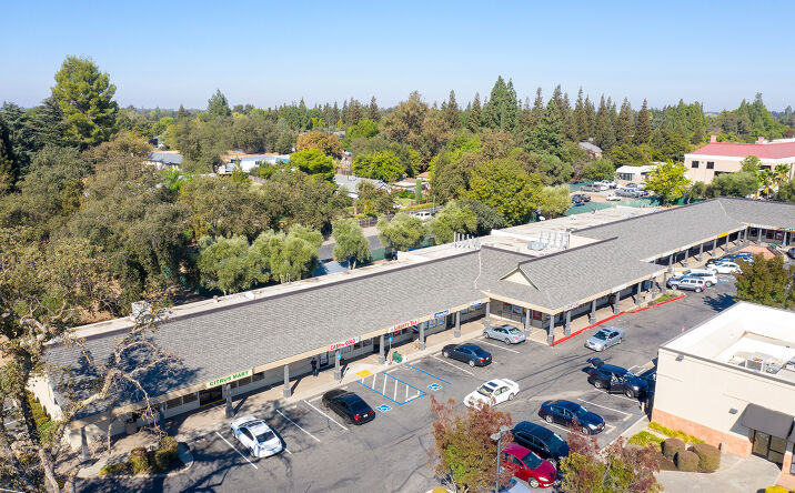 Pictures of Retail property located at 7601 Sunrise Blvd, Citrus Heights, CA 95610 for comps - image #1