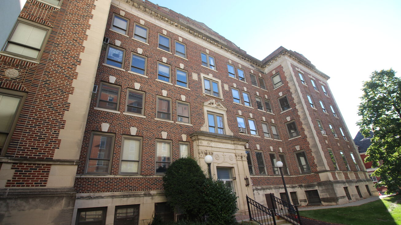 735 W Berry St, Fort Wayne, IN 46802