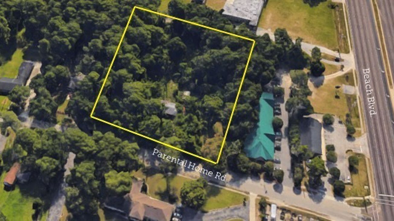 1511 Parental Home Road, Jacksonville, FL 32216