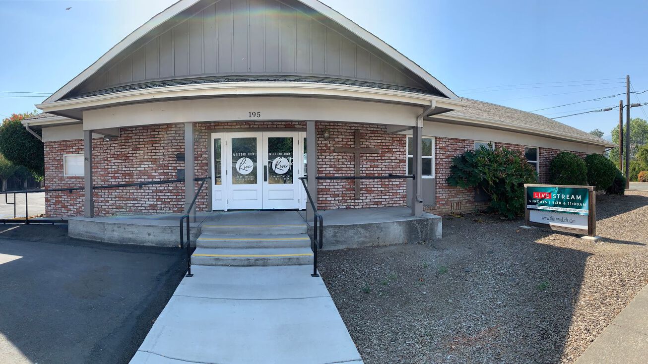 195 Low Gap Rd, Ukiah, CA 95482