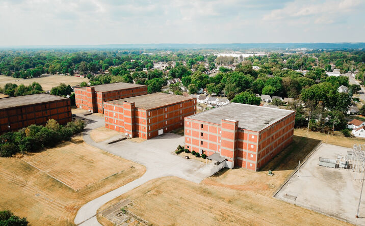 Pictures of Industrial property located at 1600 Bernheim Ln, Louisville, KY 40210 for comps - image #1
