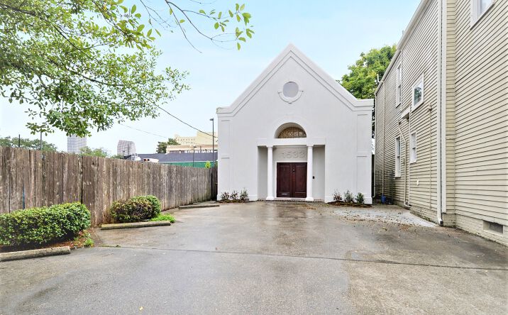 image of property at 1533 MELPOMENE ST New Orleans LA 70130-4411