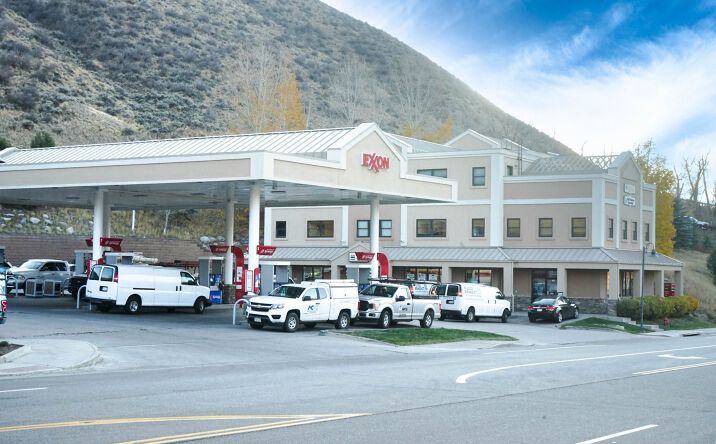 Pictures of Retail property located at 1329 Main St, Carbondale, CO 81623 for comps - image #1