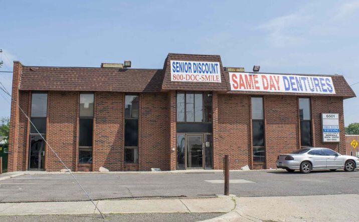 Pictures of Office property located at 6501 Greenfield Rd, Detroit, MI 48228 for sales - image #1