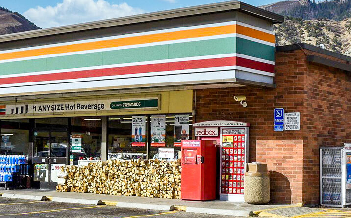 Pictures of Retail property located at 51315 Hwy 6, Glenwood Springs, CO 81601 for comps - image #1