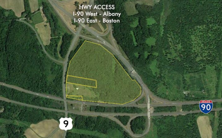 Pictures of Land property located at 708 U.S. 9, Schodack Landing, NY 12156 for sales - image #1