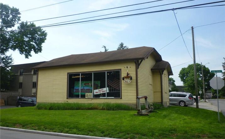 image of property at 823 E 64TH ST Indianapolis IN 46220-1176