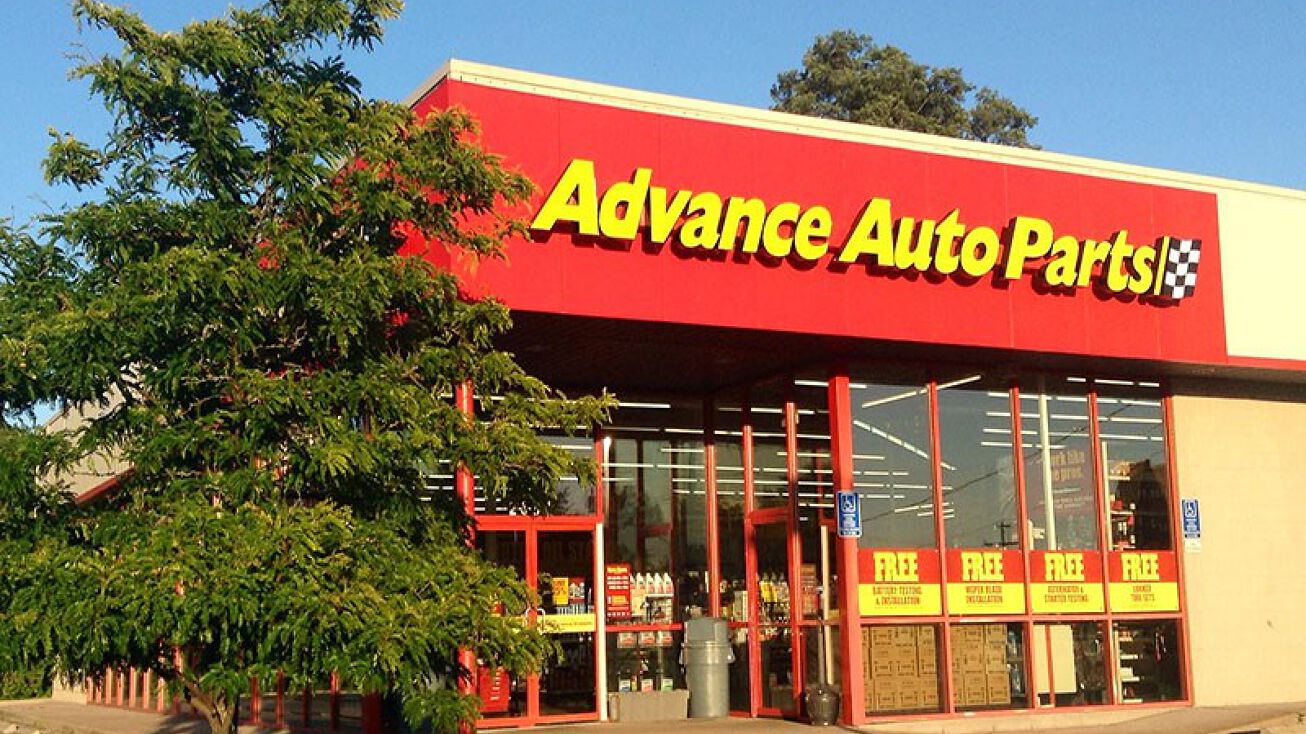 421 W Main St, Waverly, TN 37185