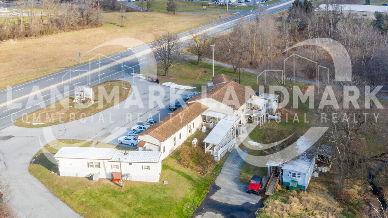 9969 Allentown Blvd, Grantville, PA 17028