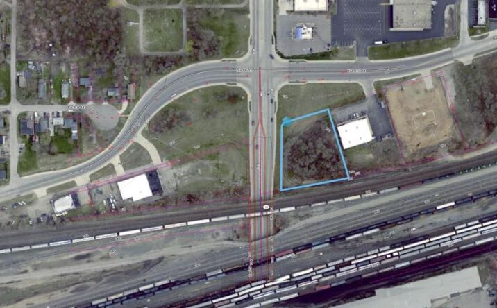 Pictures of Land property located at 1906 W Franklin St, Elkhart, IN 46516 for sales - image #1