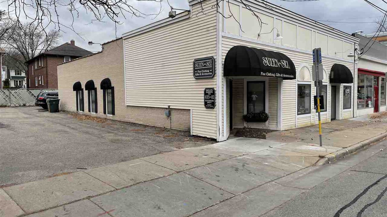 2423 University Ave, Madison, WI 53726