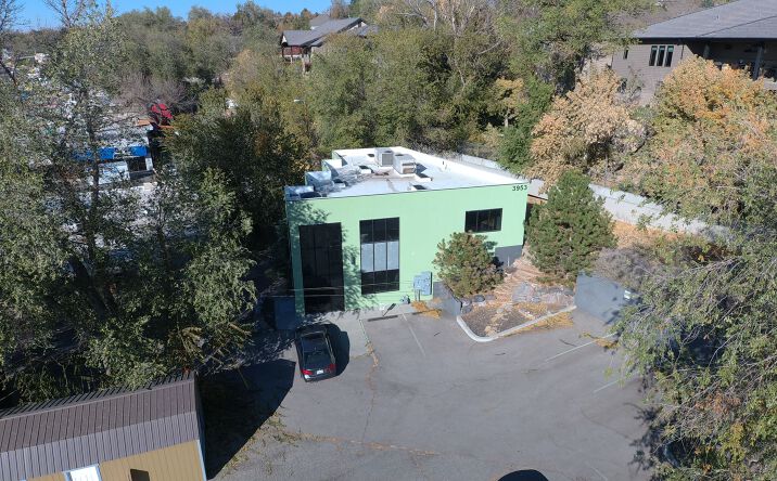 Pictures of Office property located at 3953 Highland Dr, Holladay, UT 84124 for comps - image #1
