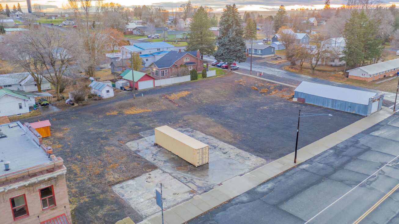 313 W Main St, Almira, WA 99103