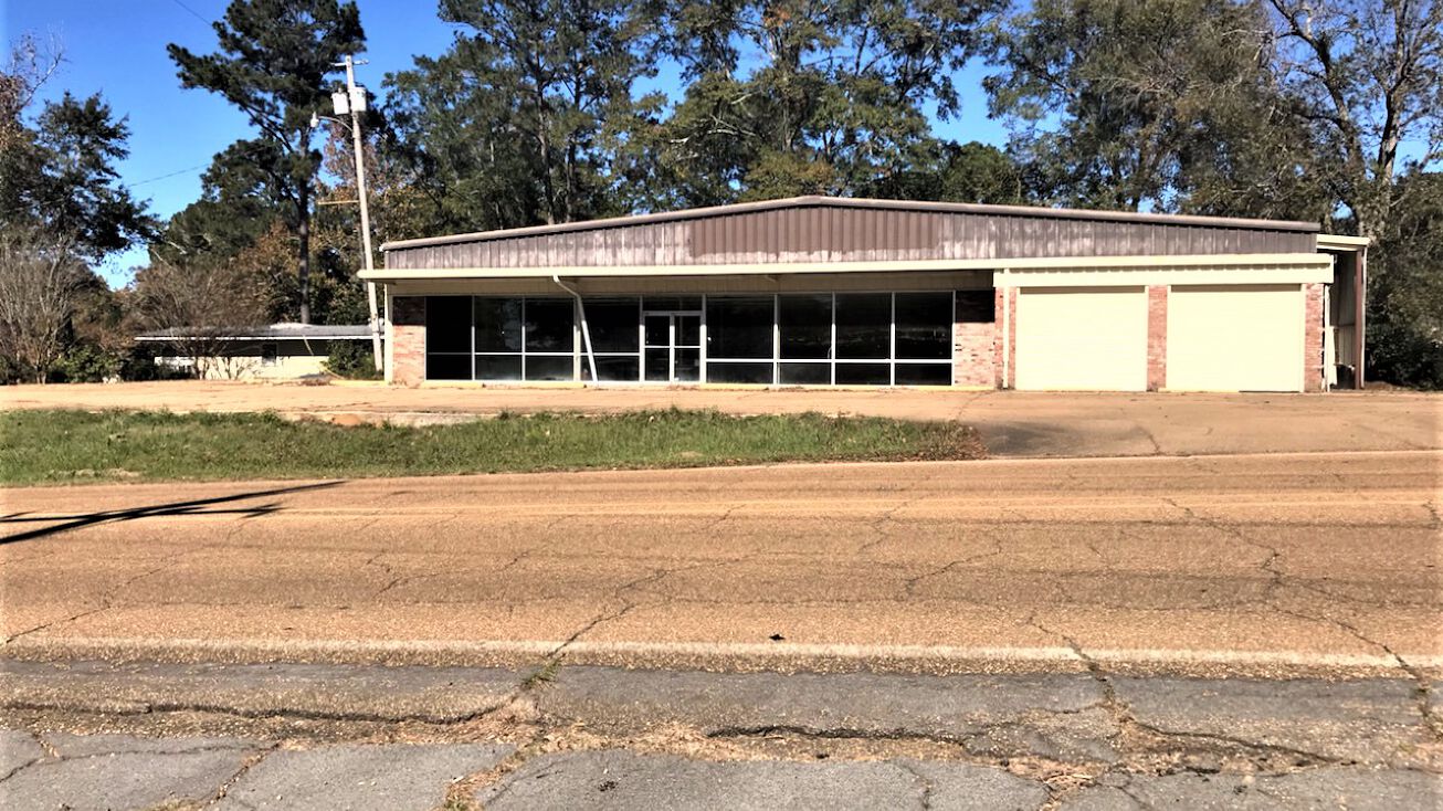 237 Main St, Meadville, MS 39653