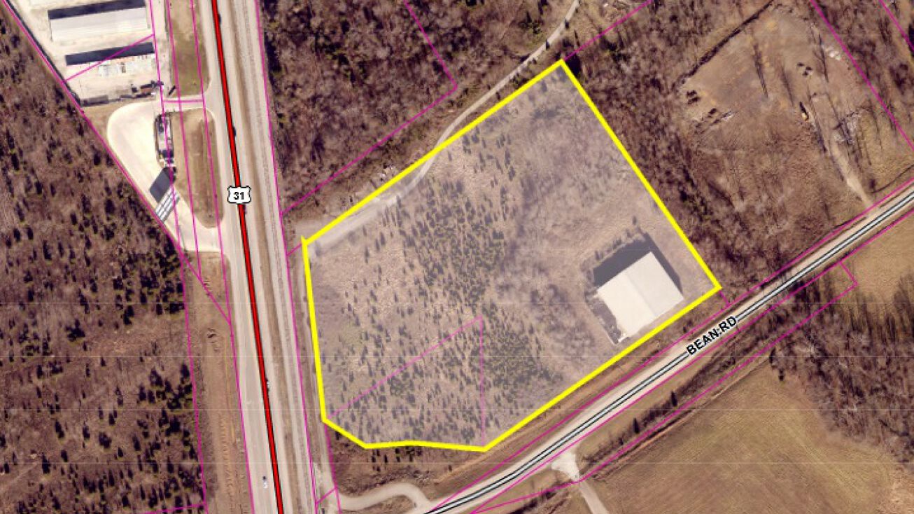 1128 Bean Road, Sellersburg, IN 47172