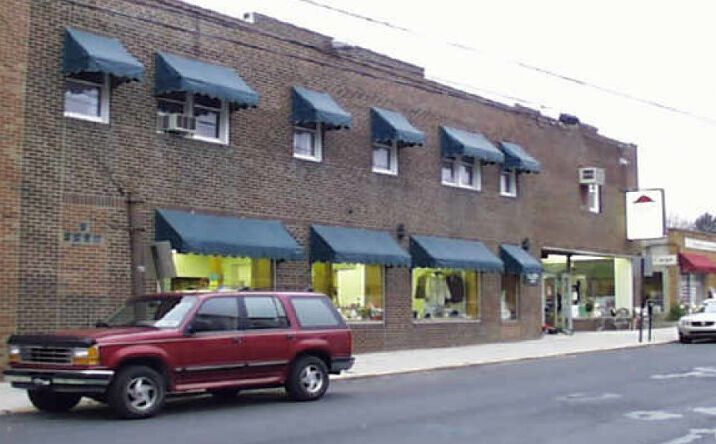 image of property at 14 E MORELAND AVE Hatboro PA 19040-3215