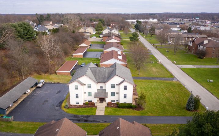 Pictures of Multifamily property located at 3746 Indian Run Dr, Canfield, OH 44406 for comps - image #1