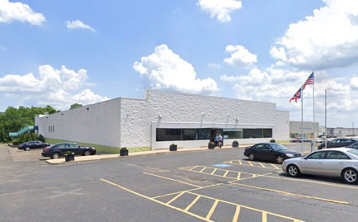 Pictures of Industrial property located at 2279 Romig Rd, Akron, OH 44320 for comps - image #1