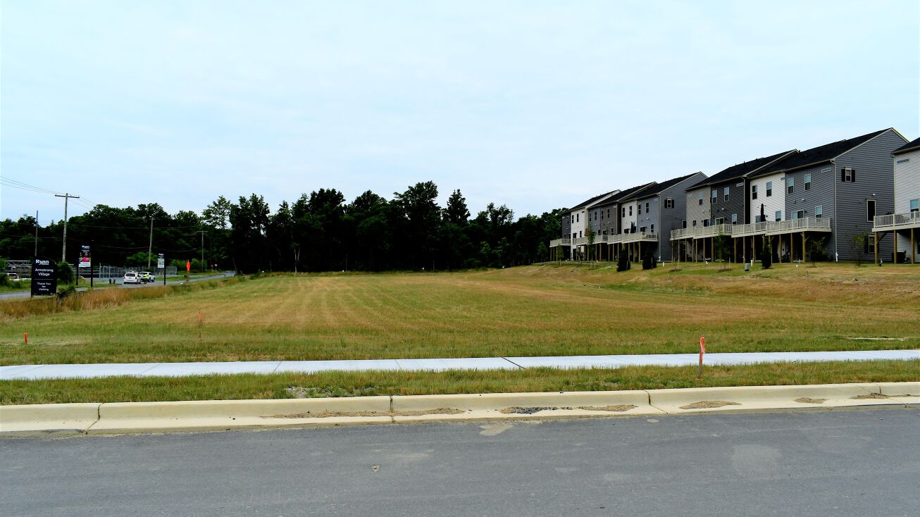 9000 Armstrong Ln, Upper Marlboro, MD 20772