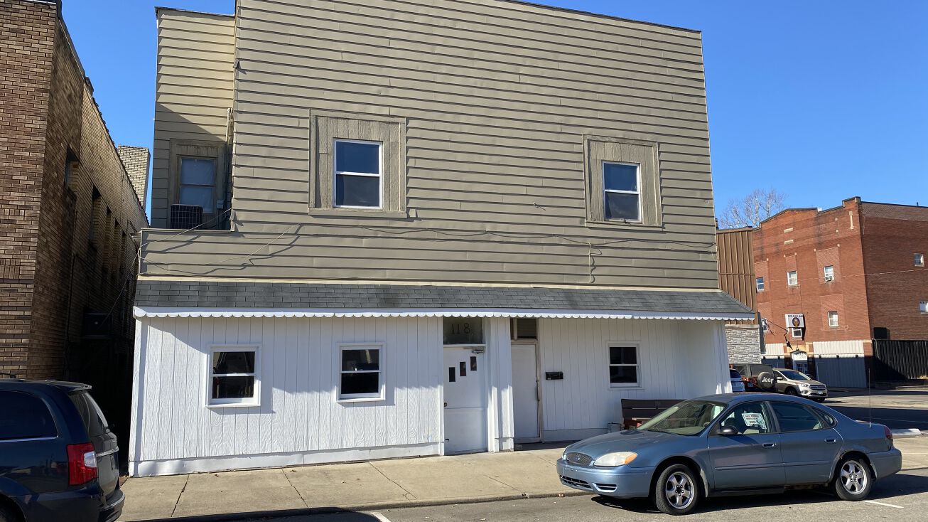 118 N Bridge St, OH 43832