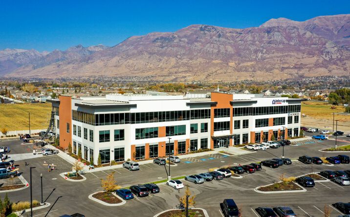 Pictures of Office property located at 365 S Garden Grove Ln, Pleasant Grove, UT 84062 for comps - image #1