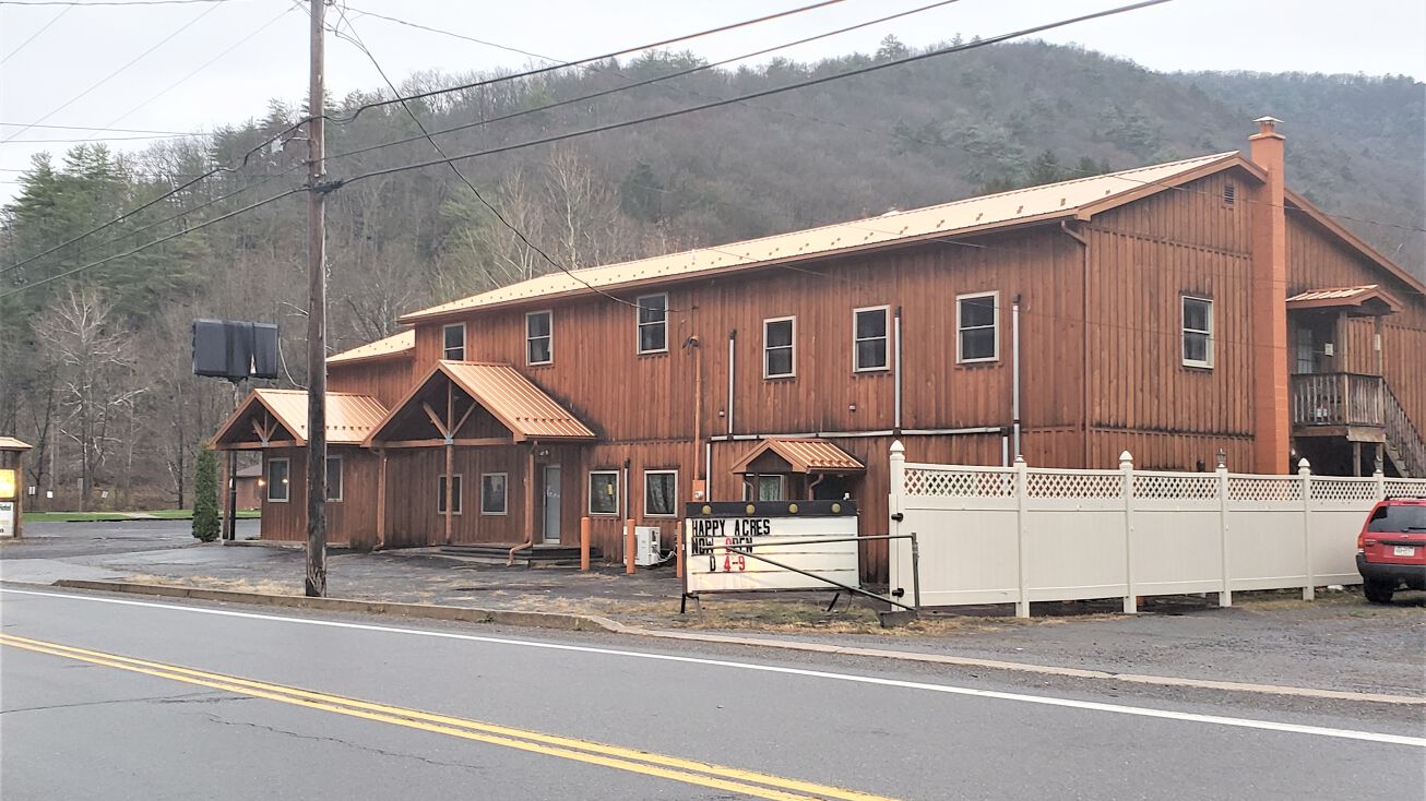 10652 N Rte 44 Hwy, Waterville, PA 17776 Hospitality Property for