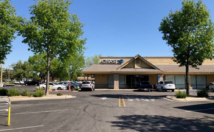 Pictures of Land property located at 1860 Shaw Ave, Clovis, CA 93611 for sales - image #1