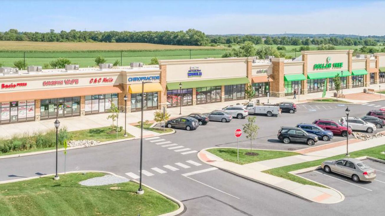 12111237 Lancaster Road, Manheim, PA 17545