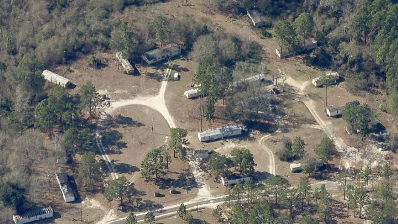 625 Allen St, Swainsboro, GA 30401