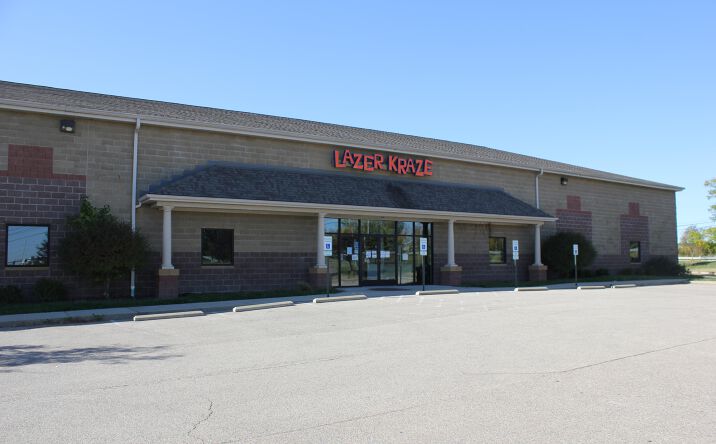 Pictures of Retail, Office, Industrial property located at 7082 Columbia Rd, Maineville, OH 45039 for comps - image #1