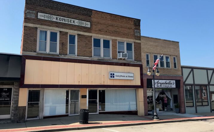 217 Court St Pekin IL 61554 Retail Property for Sale 217 Court Street 217 Court St Pekin IL 61554 Retail Property for Sale 217 Court Street