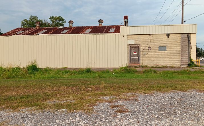 Pictures of Business for Sale property located at 2014 E Broad Street, Lake Charles, LA 70601 for sales - image #1