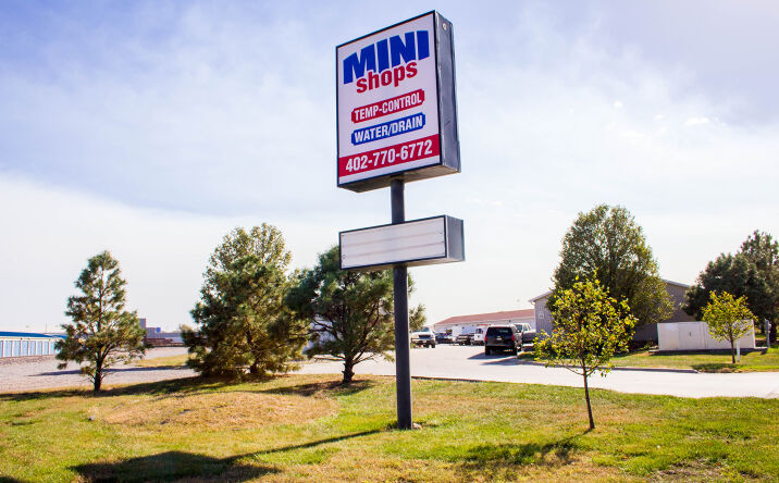 Pictures of Self Storage property located at 6031 Cornhusker Hwy, Lincoln, NE 68507 for comps - image #1