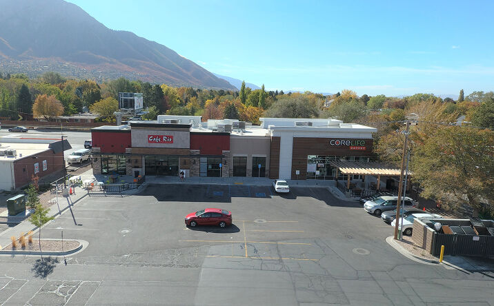 Pictures of Retail property located at 3215 E 3300 S, Salt Lake City, UT 84109 for comps - image #1