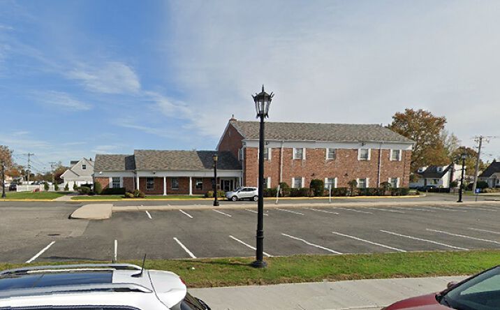 South Farmingdale Commercial Real Estate for Sale | Crexi.com