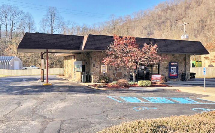 Pictures of Retail property located at 9782 Meta Hwy, Pikeville, KY 41501 for comps - image #1